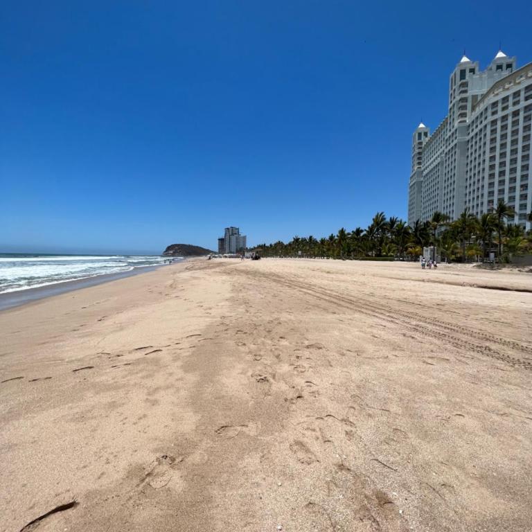 Departamento en Mazatlán - Two-Bedroom Apartment - 21