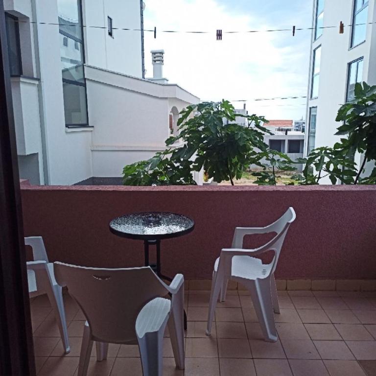 Cheap Montenegro Apartments - Triple Room with Sea View - 5