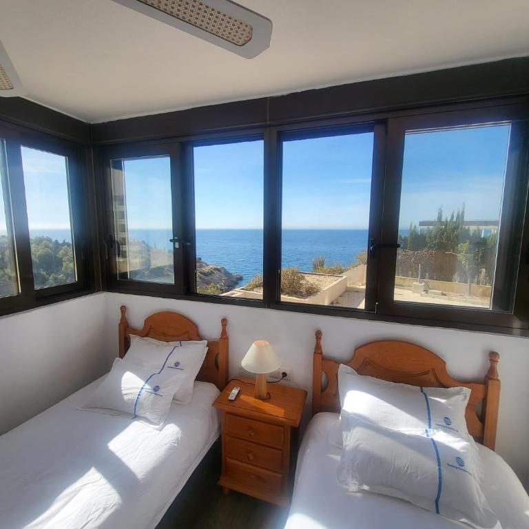 Trinisol II private apartments with sea view - Three-Bedroom Apartment - 16