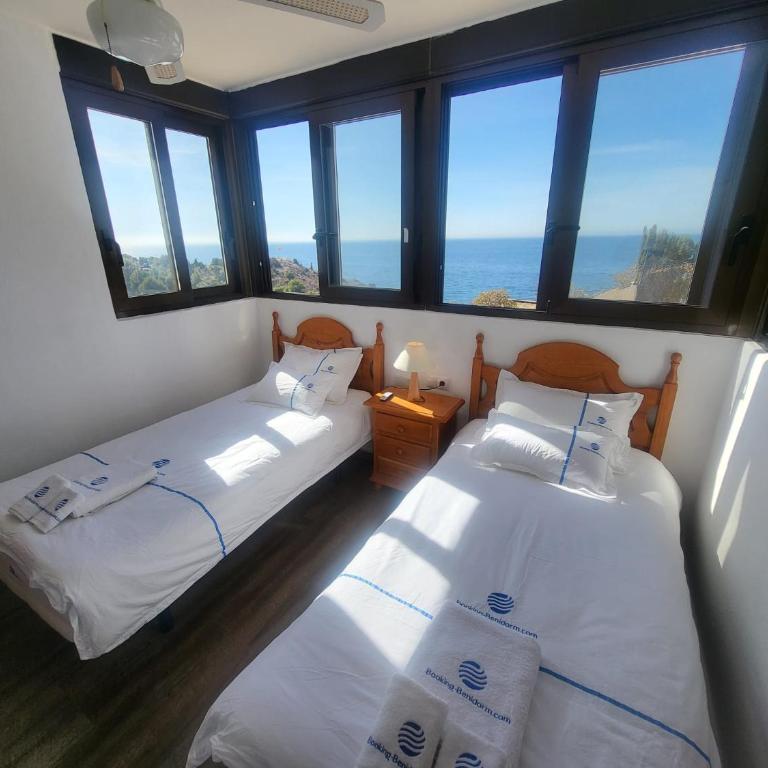 Trinisol II private apartments with sea view - Three-Bedroom Apartment - 31
