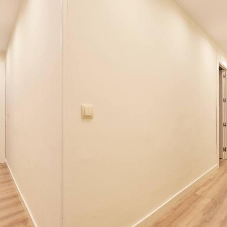 Alojamiento centro histórico Catedral - Three-Bedroom Apartment - 11