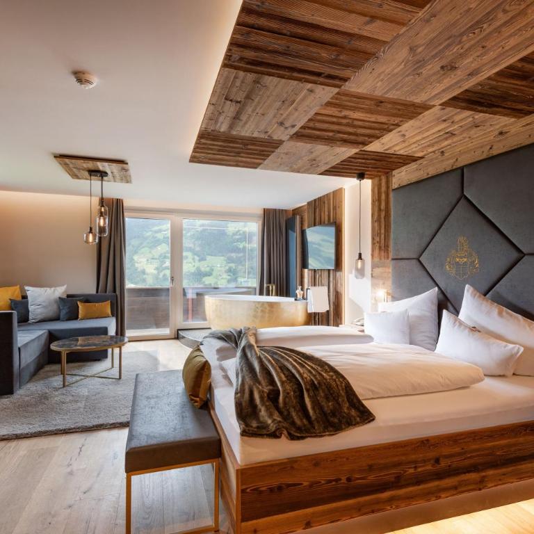 Hotel Waldfriede - Panoramic View Zillertal - Suite mit Sauna - 1