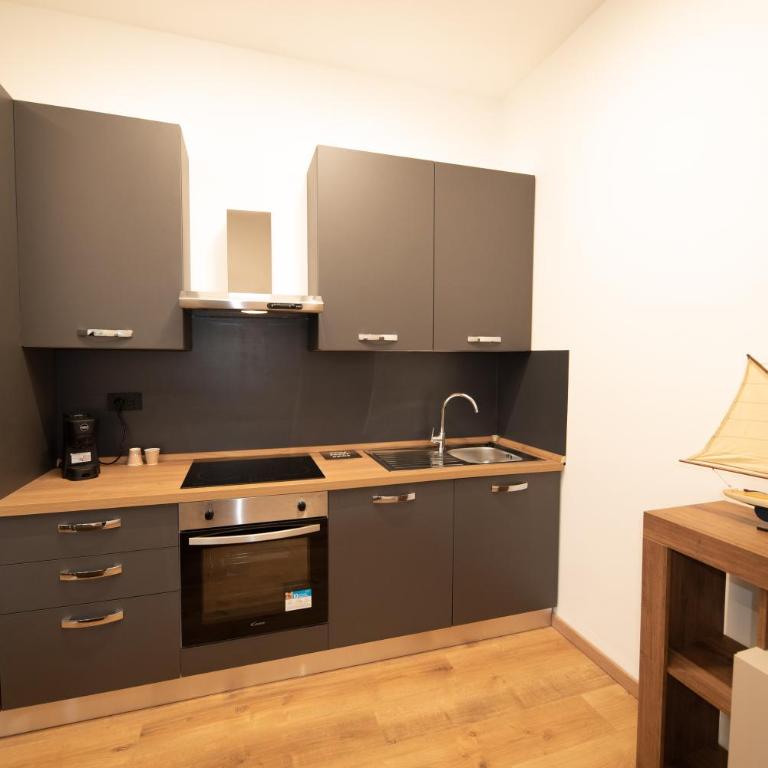 Giulia Apartments - Appartamento Superior con 1 Camera da Letto e Balcone - 10