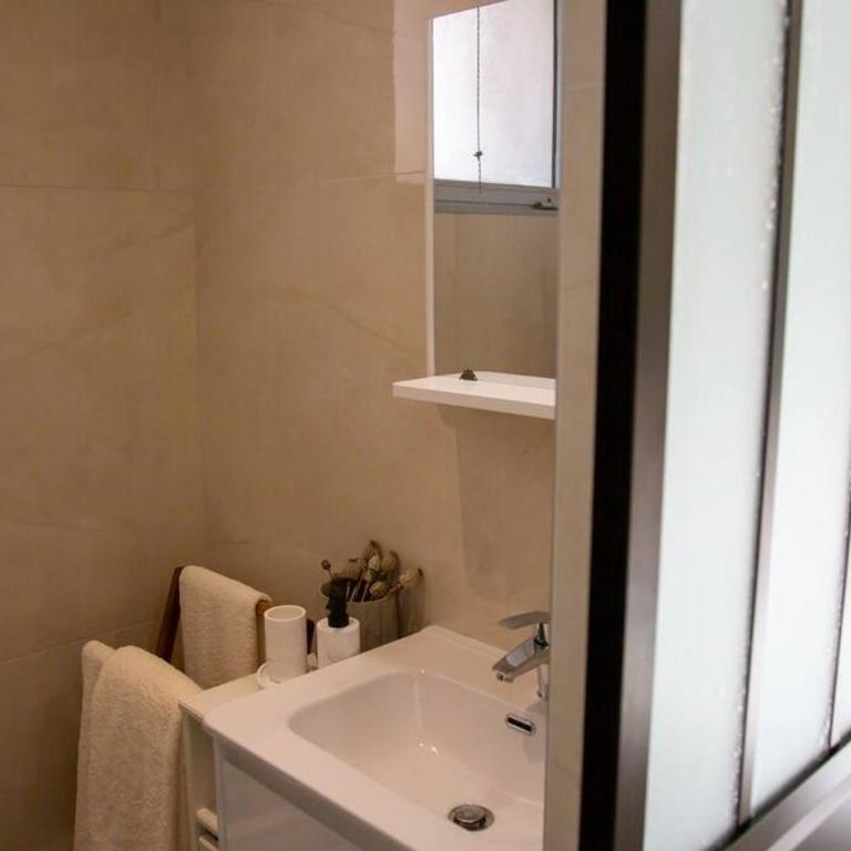 Magnifique studio idéalement situé et tout équipé - Appartement 1 Chambre - 4