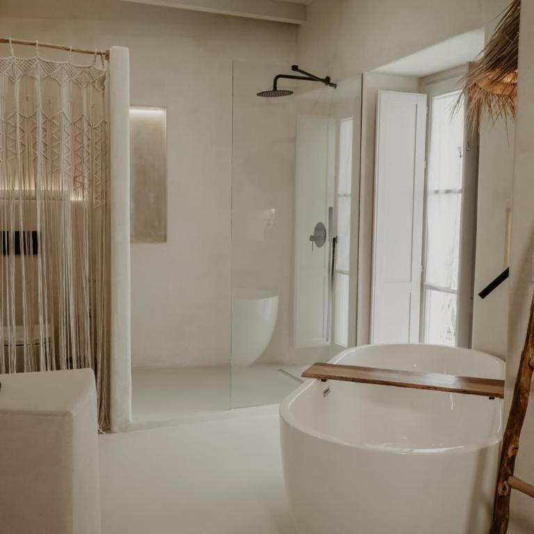 EntreArcos Casa Eco-Boutique - Habitación Deluxe con cama grande y bañera - 7