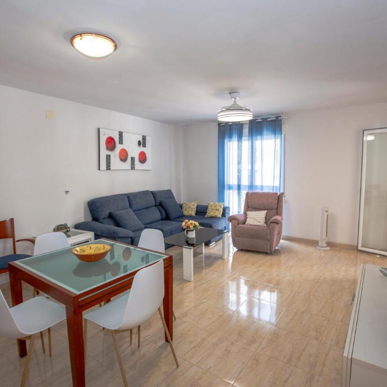 Fuerte Apartment Great Location - Three-Bedroom Apartment - 26