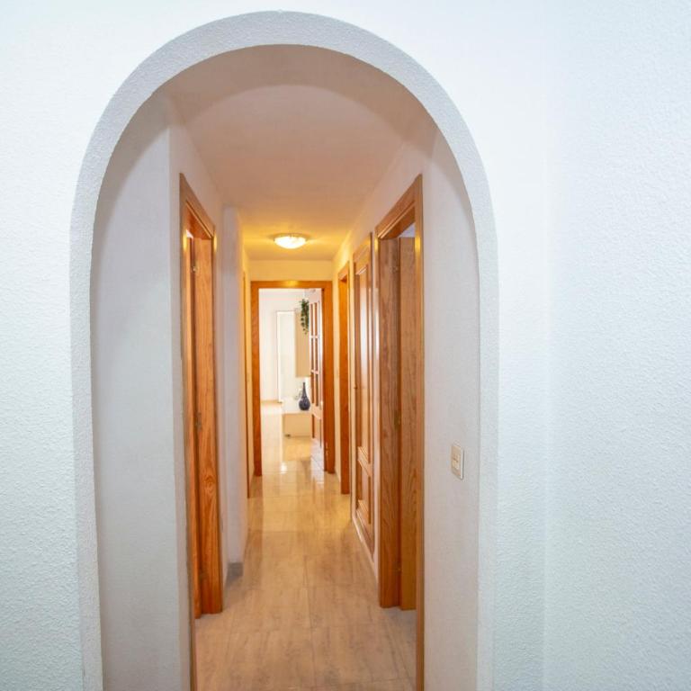 Fuerte Apartment Great Location - Three-Bedroom Apartment - 13