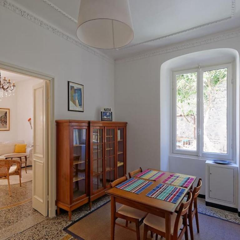 Appartamento Bel Carlo - 2 camere, vista porto - Appartamento con 2 Camere da Letto - 1