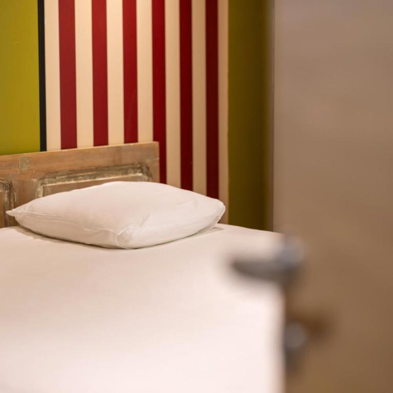 L'appartement Macci, au coeur du port avec vue spectaculaire - Appartement 2 Chambres - Vue sur Mer - 13