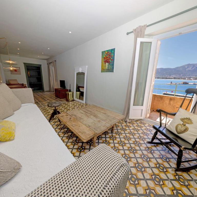L'appartement Macci, au coeur du port avec vue spectaculaire - Appartement 2 Chambres - Vue sur Mer - 42