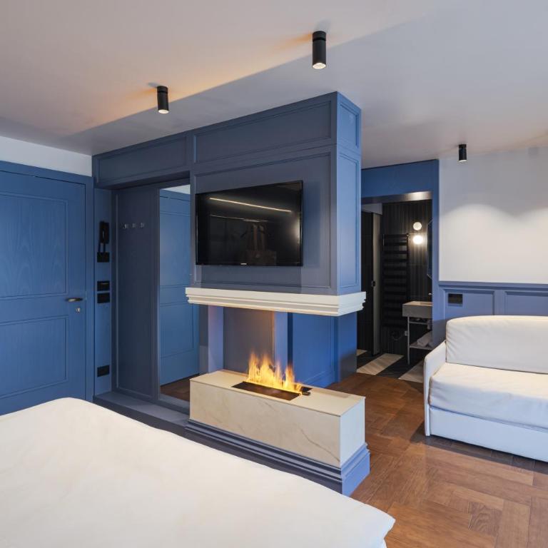 Latemar - Hotel Suites Spa - Suite con Vasca Idromassaggio - 3