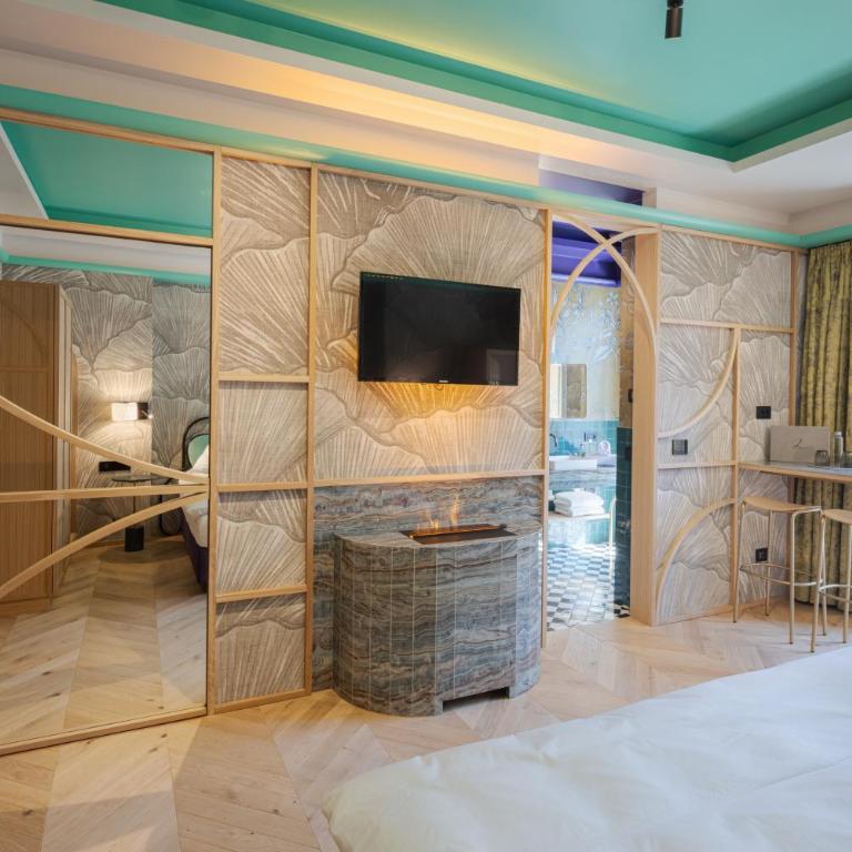 Latemar - Hotel Suites Spa - Suite con Vasca Idromassaggio - 1