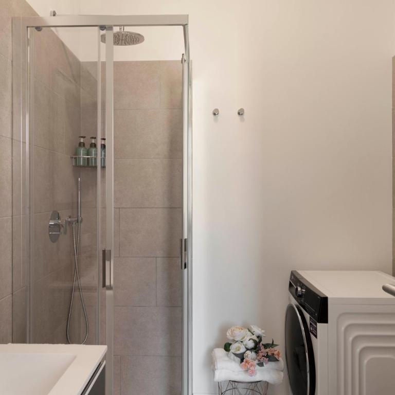 Magic Deluxe Suites - Free Parking - Appartamento con 2 Camere da Letto - 8