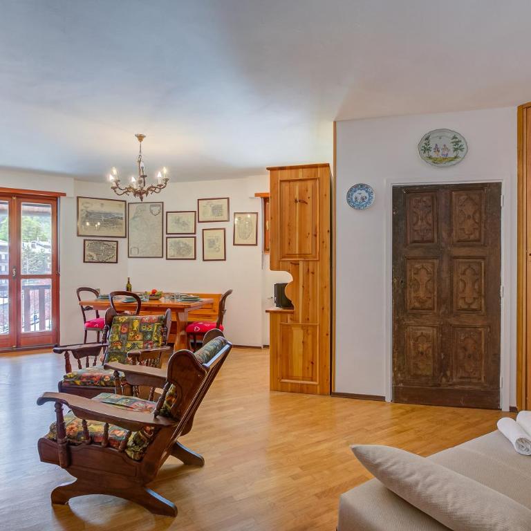 Il Rododendro in the city center - Happy Rentals - Appartement avec Balcon - 9