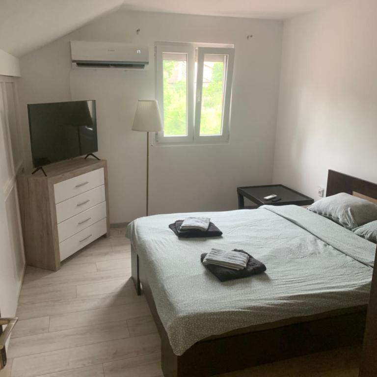 Mika’s Poolhouse - Kuća sa 2 Spavaće Sobe - 29
