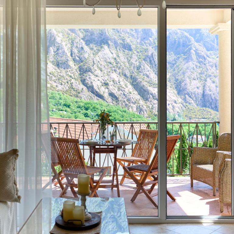 GН Apartmani with Mountains view - Two-Bedroom Apartment - 6