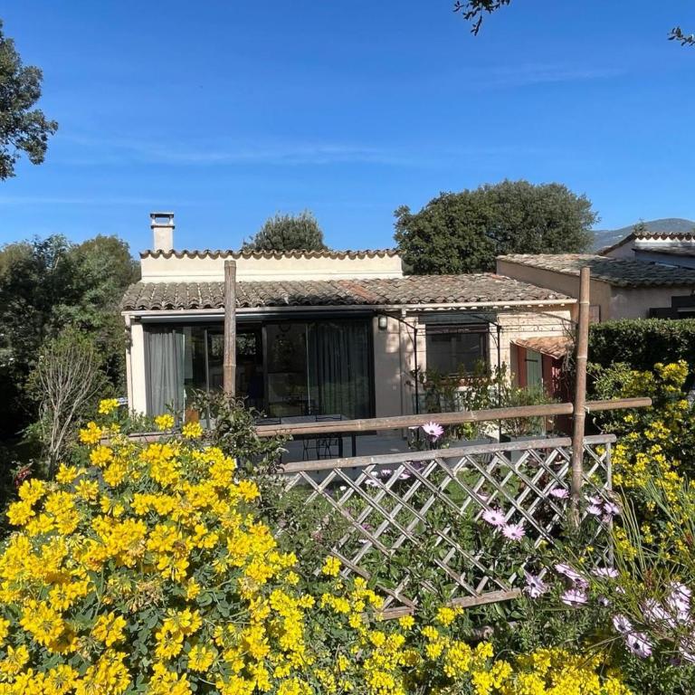 Résidence de charme à Grasse - Ferienhaus - 19