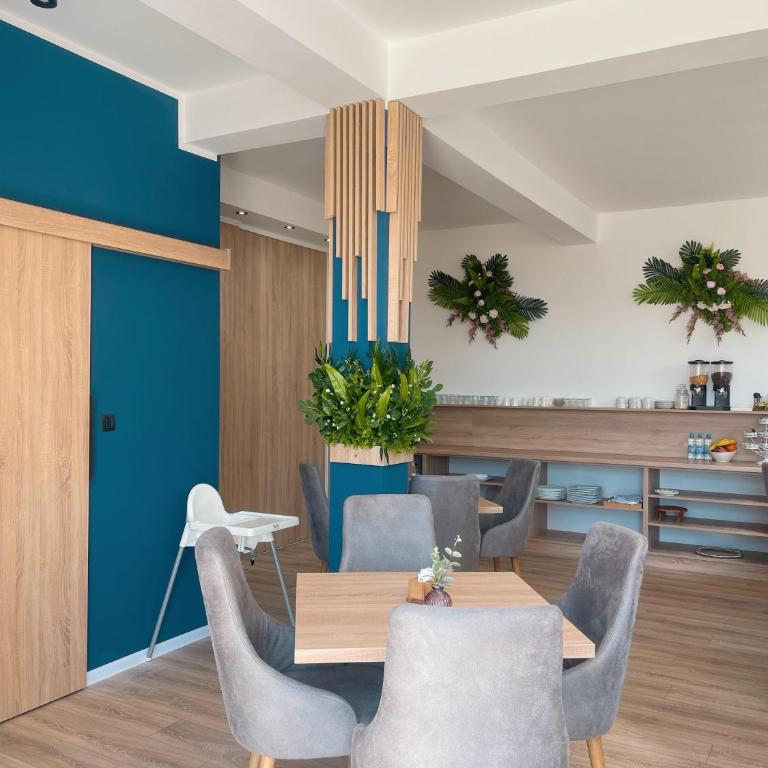 Apartments and rooms SMILE - One-Bedroom Apartment - 4