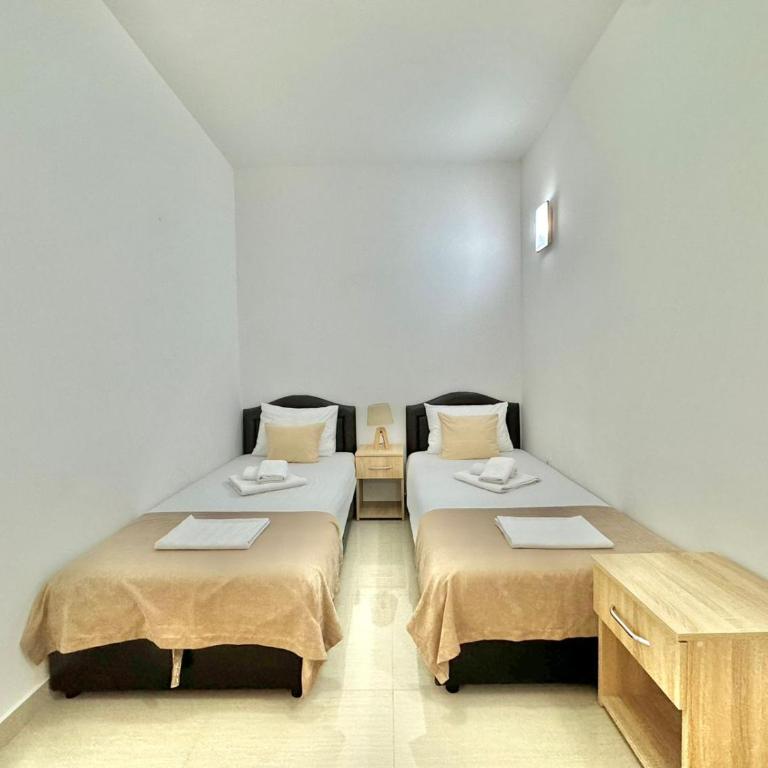 STARS RESIDENCE - Two-Bedroom Apartment - 11