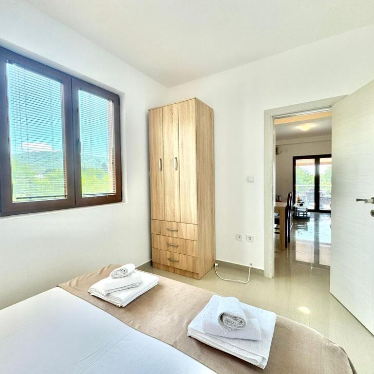 STARS RESIDENCE - Apartment with Garden View - 5