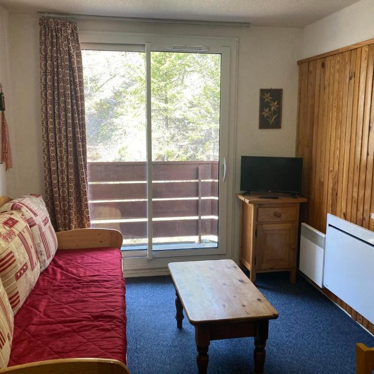 Studio cabine au Pleynet avec balcon, près des pistes - Apartment mit 1 Schlafzimmer - 8