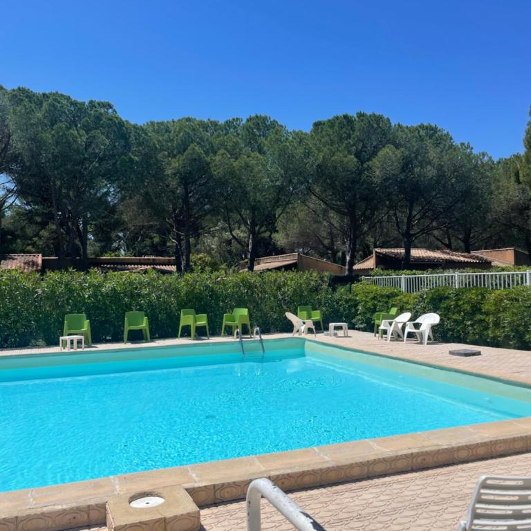 Villa dans la Pinède - Casa - 14