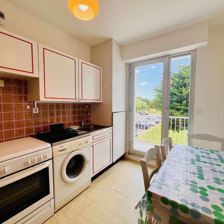 Quiberon - 2 pièces - 52m² - Balcon côté mer - Animaux admis - FR-1-478-66 - Apartment (4 Erwachsene) - 6