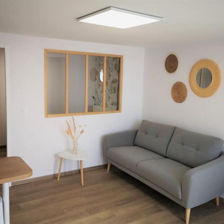 T1 bis proche Marais avec garage à moto - Appartement 1 Chambre - 2