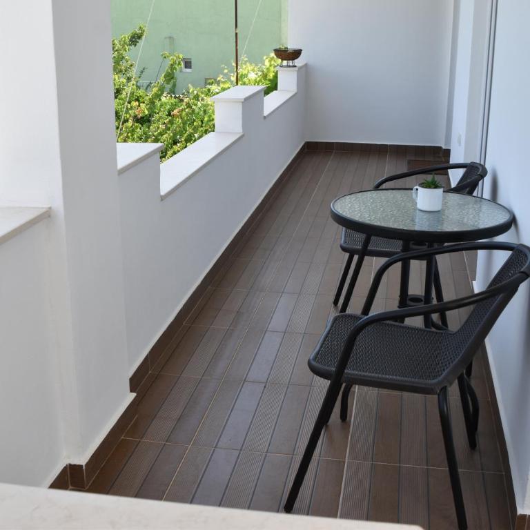 KenDar Family Apartments - Two-Bedroom Apartment - 55