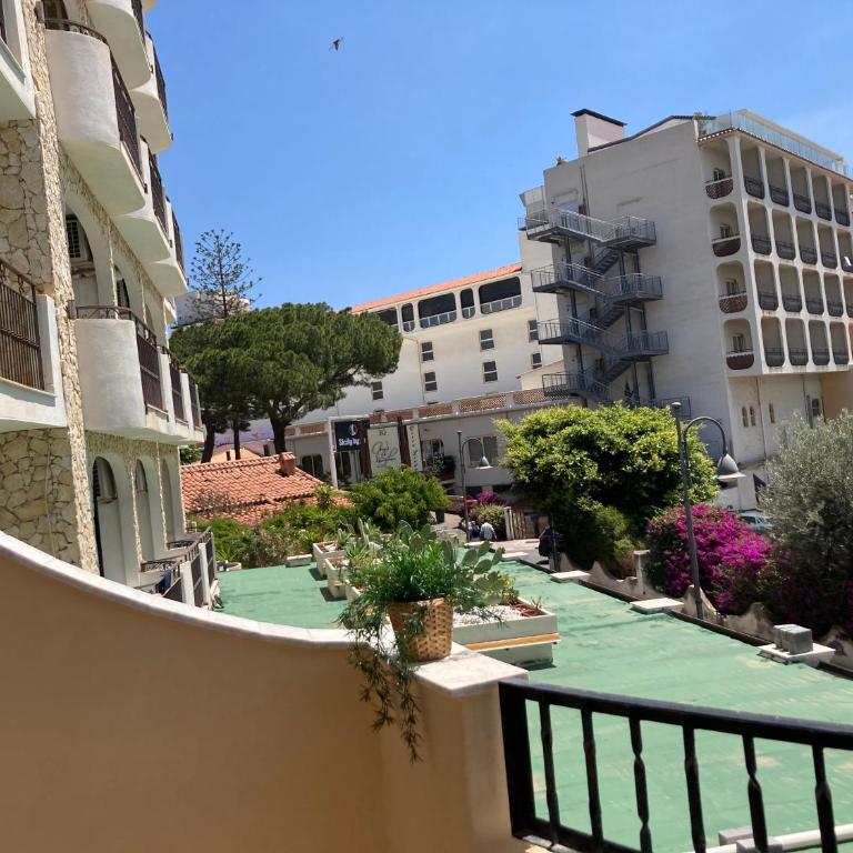 G&B Naxos Holiday Home - Two-Bedroom Apartment - 21