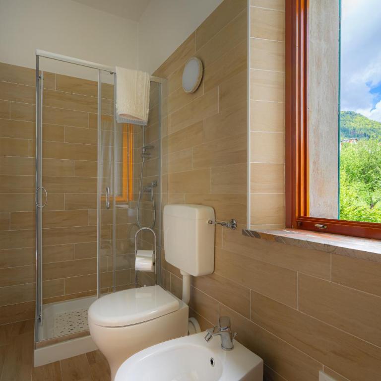 Sulle Dolomiti a Casa della Scrittrice - Camera Matrimoniale con Bagno Privato - 5