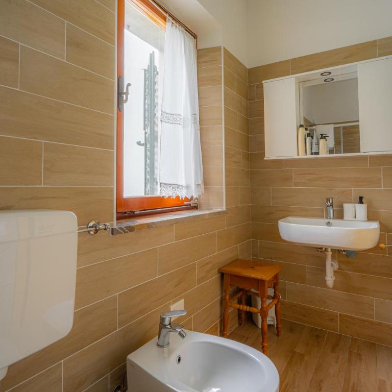 Sulle Dolomiti a Casa della Scrittrice - Camera Matrimoniale con Bagno Privato - 4