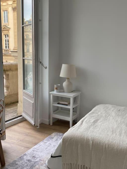 Collection Terreaux - No 5 Balcon sur place w AC - Apartment mit 1 Schlafzimmer - 9