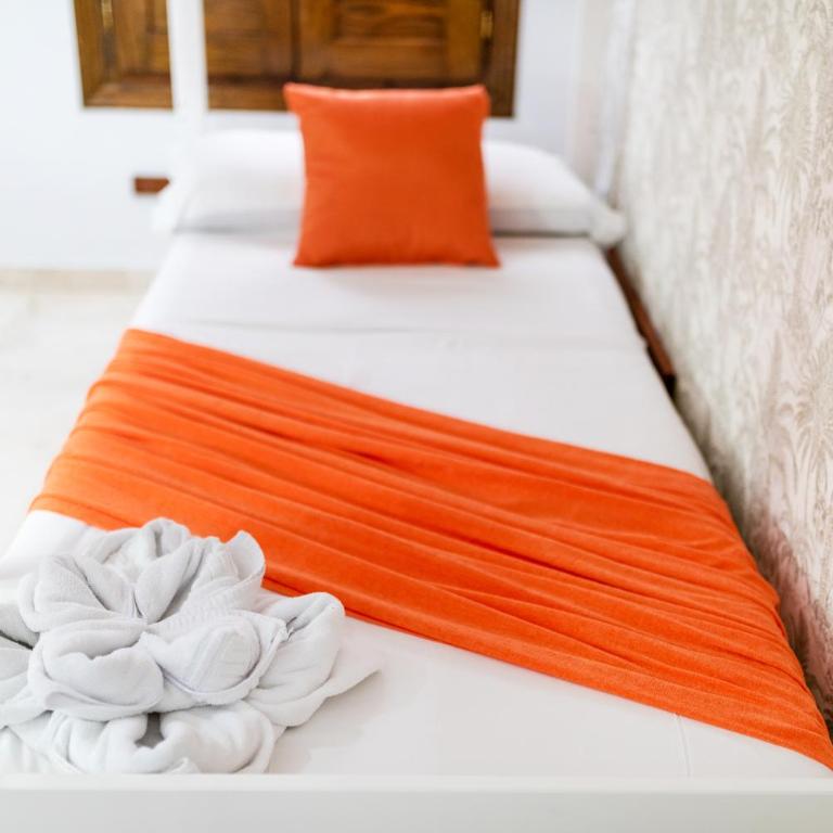 Wekey Homes Granada, El encanto de Navas Centro - Two-Bedroom Apartment - 19