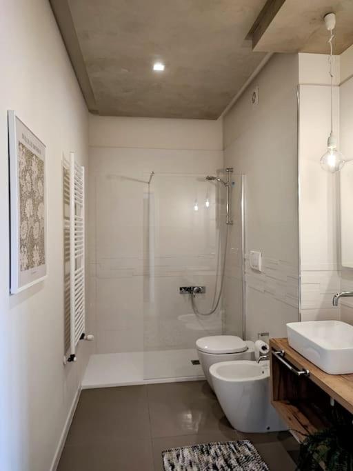 B&Bob Private Apartment in Bari - Appartamento con 2 Camere da Letto e Balcone - 14