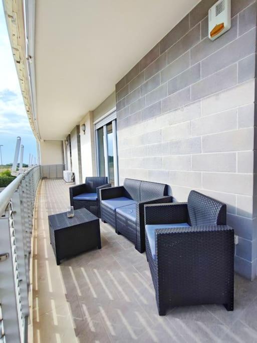B&Bob Private Apartment in Bari - Appartamento con 2 Camere da Letto e Balcone - 21