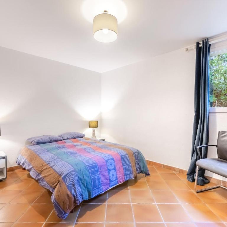 Villa de 180 m2 avec piscine à Saint-Raphaël pour 10 personnes - Villa - 4