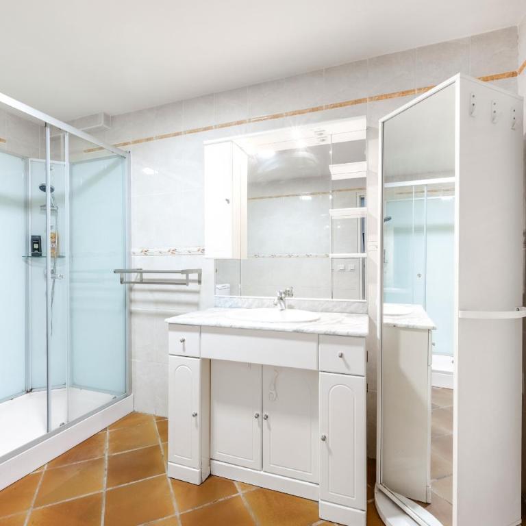 Villa de 180 m2 avec piscine à Saint-Raphaël pour 10 personnes - Villa - 12