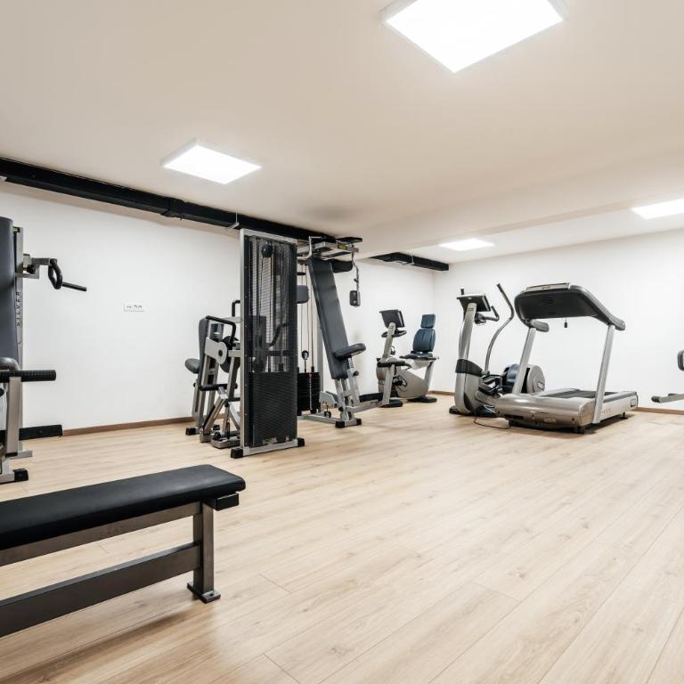 Olive Tree Apartments by In Property - Two-Bedroom Apartment - 37