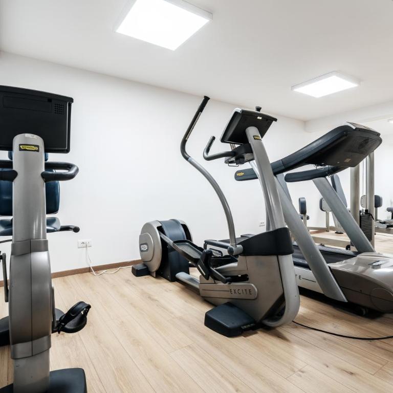 Olive Tree Apartments by In Property - Two-Bedroom Apartment - 39