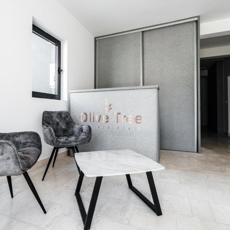 Olive Tree Apartments by In Property - Two-Bedroom Apartment - 48