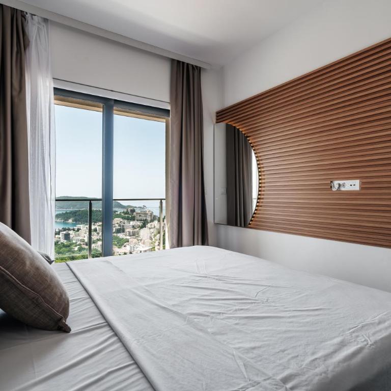 Olive Tree Apartments by In Property - Two-Bedroom Apartment - 22