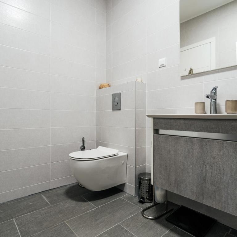 Olive Tree Apartments by In Property - Two-Bedroom Apartment - 29