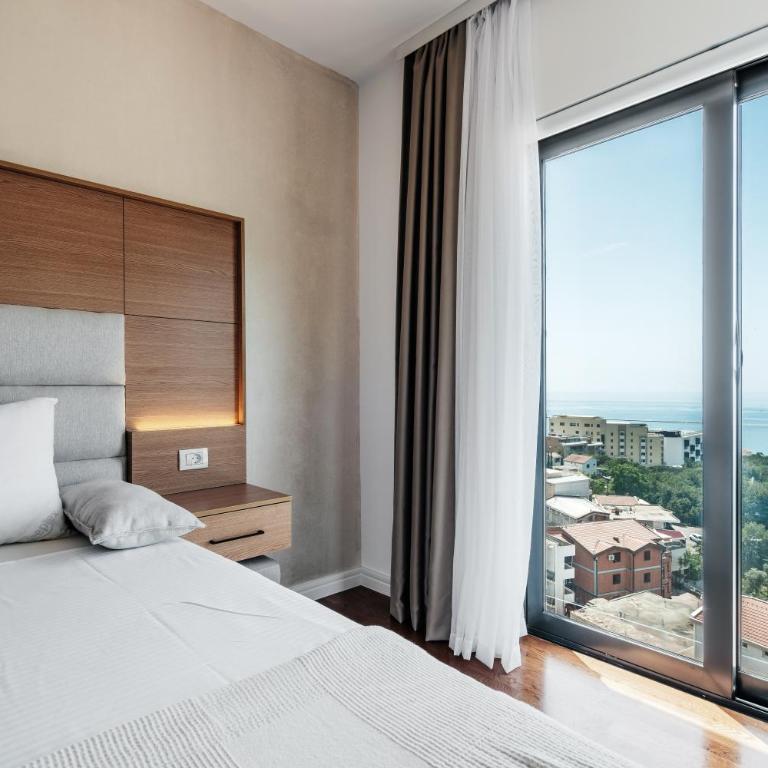 Olive Tree Apartments by In Property - Two-Bedroom Apartment - 16