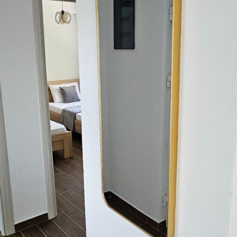 KenDar Family Apartments - Two-Bedroom Apartment - 27