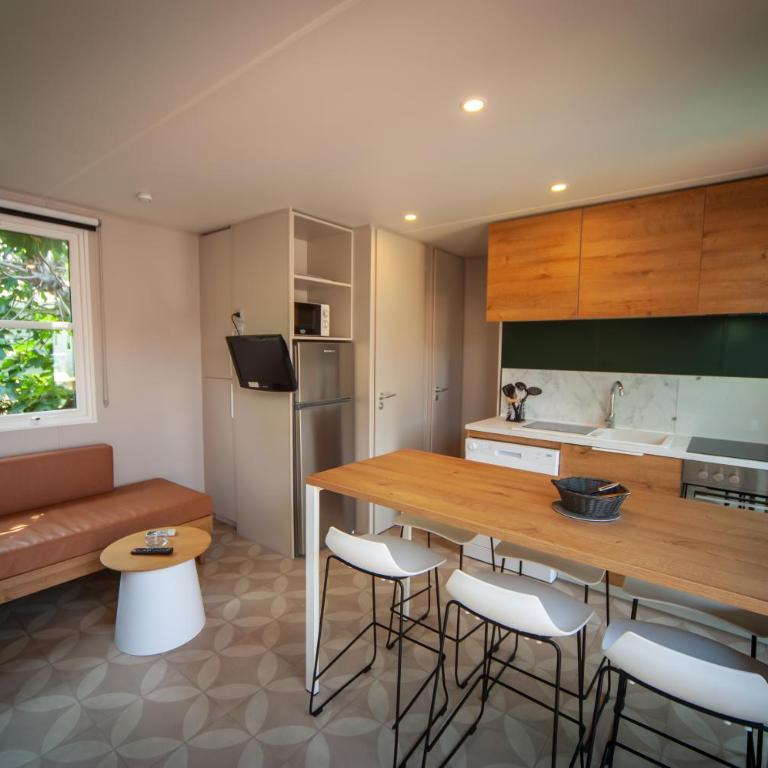 CAMPING & SPA CAP SOLEIL - Mobile Home Supérieur 3 Chambres - 5