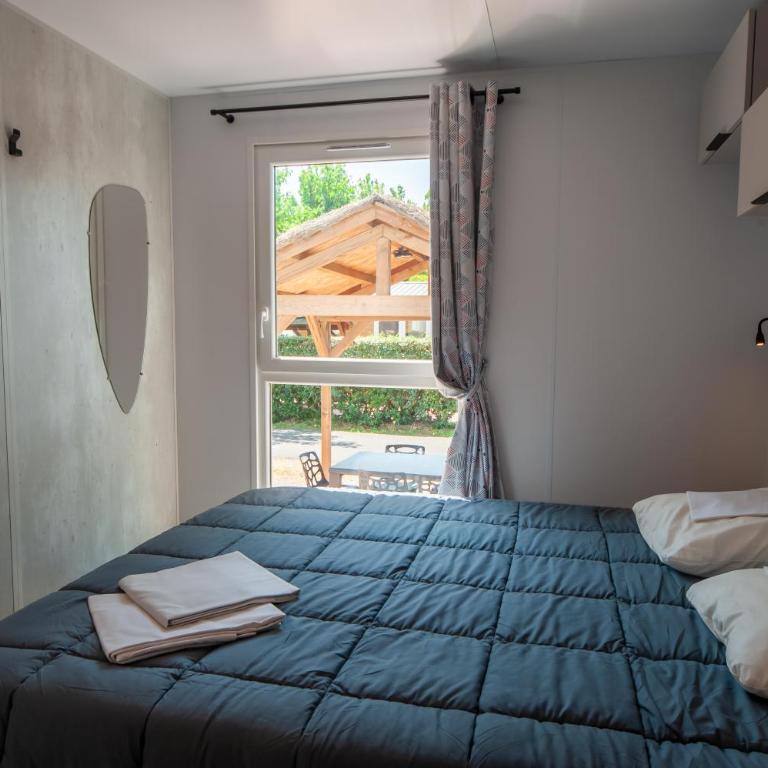 CAMPING & SPA CAP SOLEIL - Mobile Home - 5