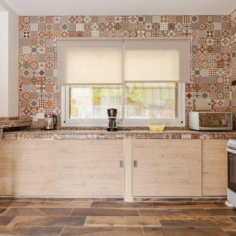 Casa Los Tulipanes - Four-Bedroom House - 25