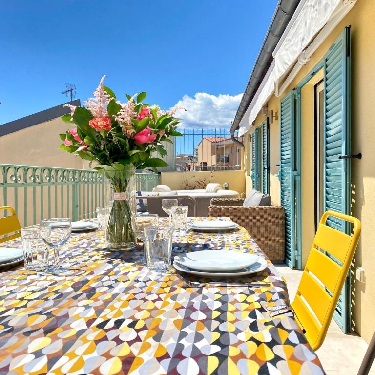 Luxury T3 SCLS - Wifi, Clim, Jacuzzi, Centre-Ville - Apartamento - 28