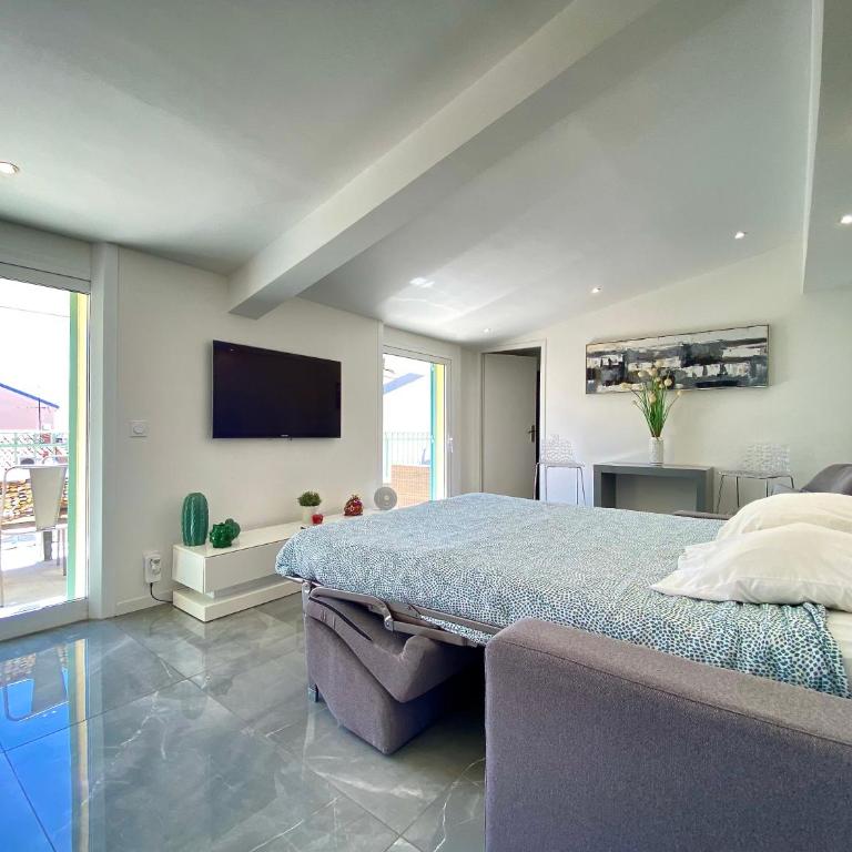 Luxury T3 SCLS - Wifi, Clim, Jacuzzi, Centre-Ville - Apartamento - 8